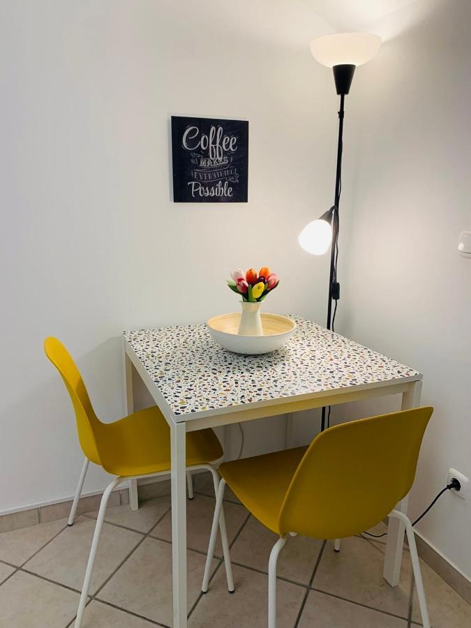 Mar 1 Apartamento *